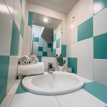Apartment Cosy Studio, Proche Mer, Parking Saint-Cyr-sur-Mer